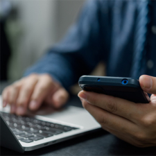 Cell Phone or Laptop Use During Class Can Significantly Lower Exam Scores